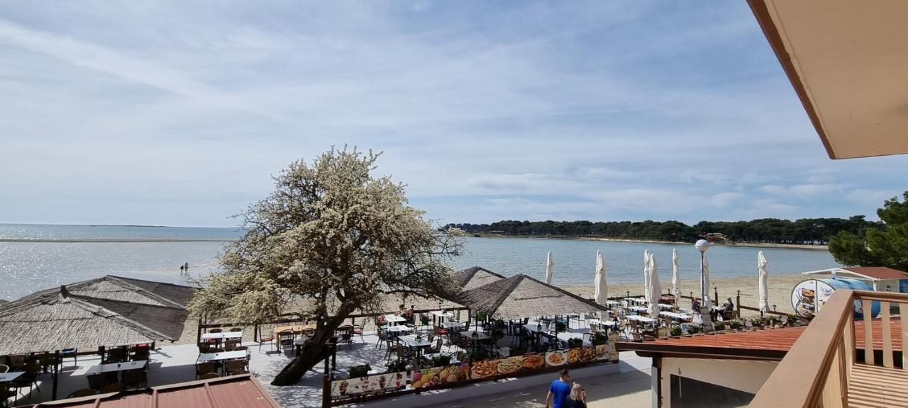 Sand Beach Apartment Idila Medulin Buitenkant foto